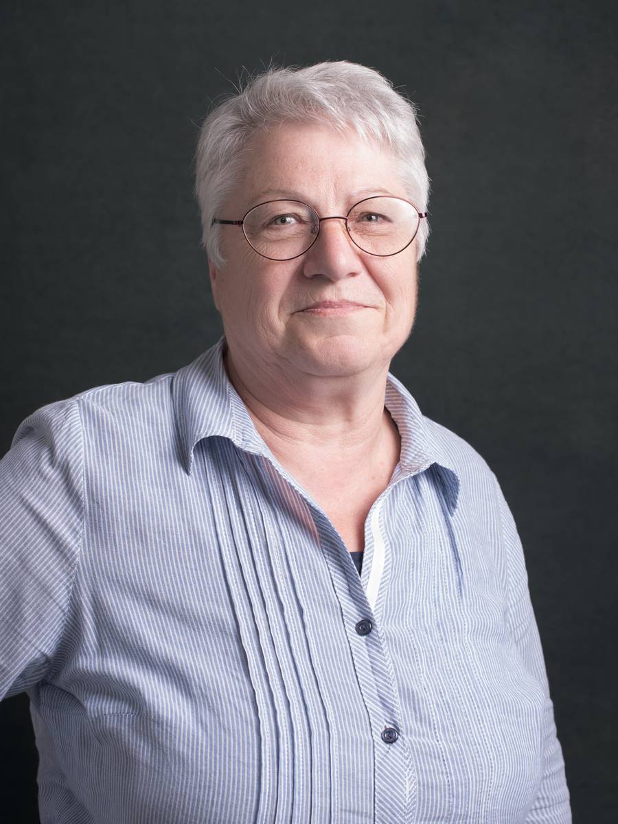 Pixellie_-copy-Emilie-Munck-Montuclard-_PORTRAIT-EQUIPE_APED-ESPOIR_00004